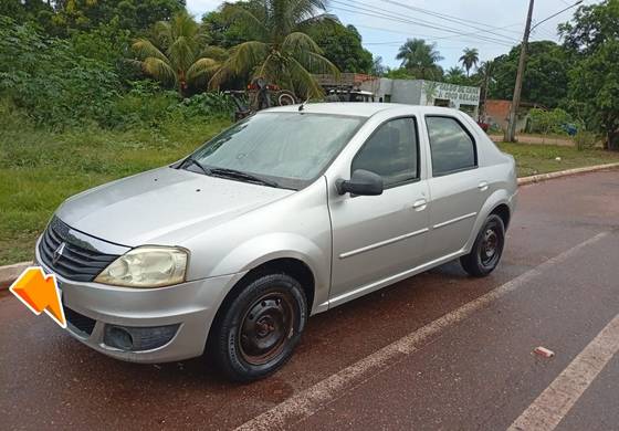 RENAULT LOGAN 1.0 EXPRESSION 16V FLEX 4P MANUAL RENAULT LOGAN 1.0 EXPRESSION 16V FLEX 4P MANUAL